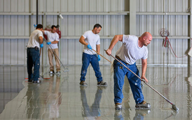 نکات کلیدی در اجرای صحیح رنگ اپوکسی کف کارخانه‌ها